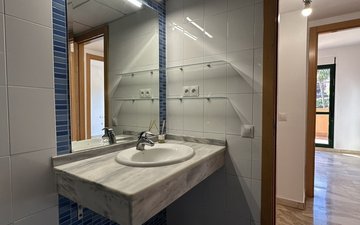 Property slide 20