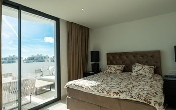 Property slide 15