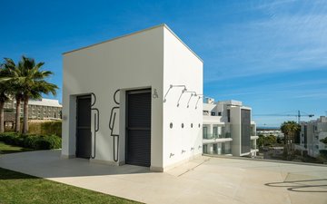 Property slide 39