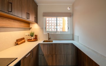 Property slide 20