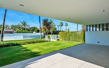 Property slide 29
