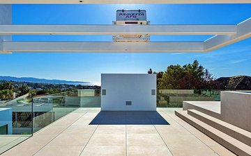 Property slide 31