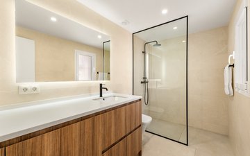 Property slide 19