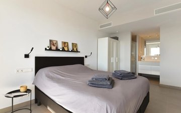 Property slide 16