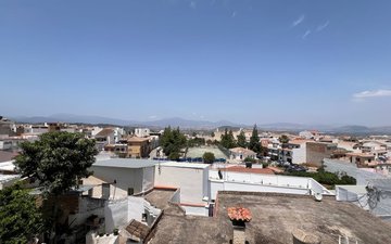 Property slide 38