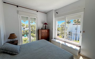 Property slide 17