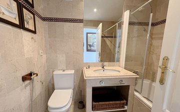 Property slide 19