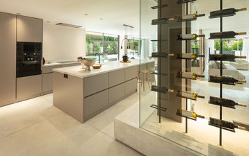 Property slide 19