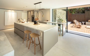 Property slide 20