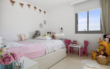 Property slide 19