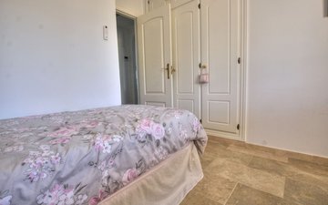 Property slide 17