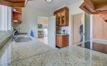 Property slide 21