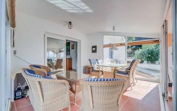 Property slide 25