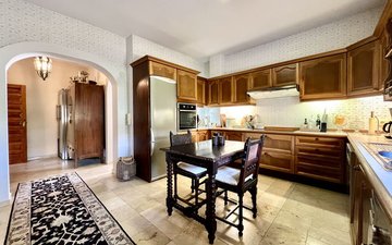 Property slide 23