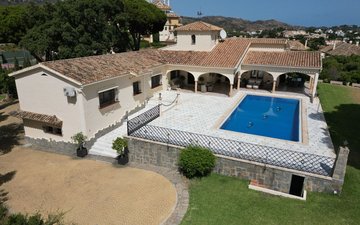 Property slide 4