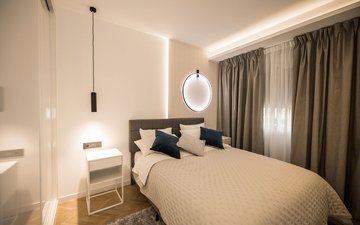 Property slide 8