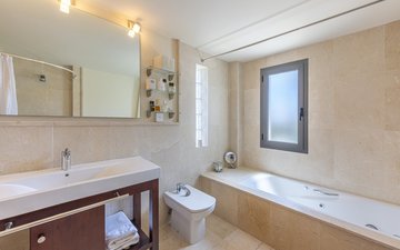 Property slide 19