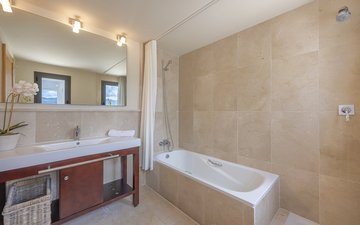 Property slide 22