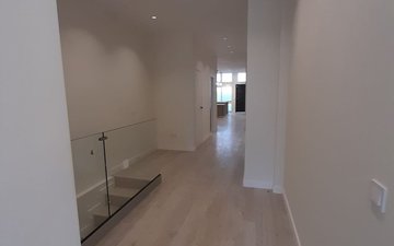 Property slide 20