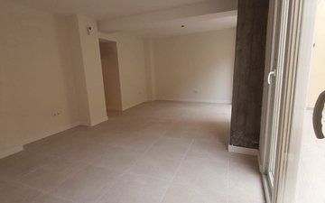 Property slide 22