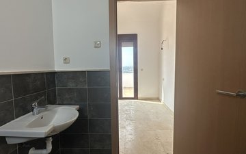 Property slide 28