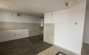 Property slide 48