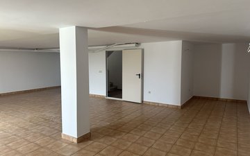 Property slide 58