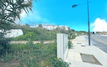 Property slide 7