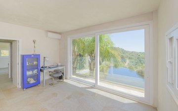 Property slide 16
