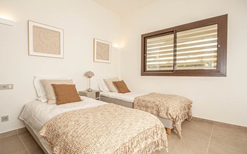 Property slide 8