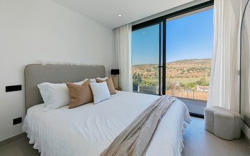 Property slide 14