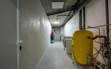Property slide 32