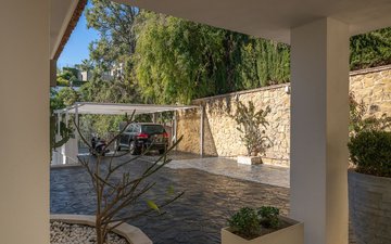 Property slide 35