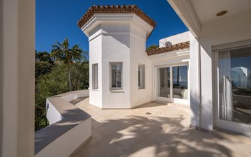 Property slide 74