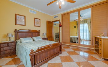 Property slide 28