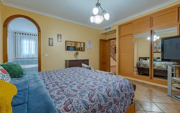 Property slide 31