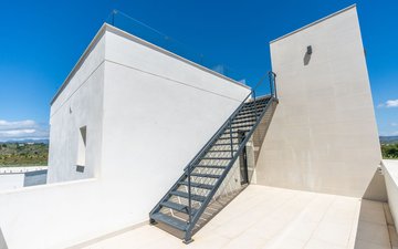 Property slide 44