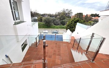 Property slide 19