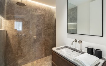 Property slide 25