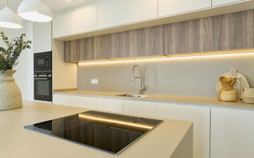 Property slide 20