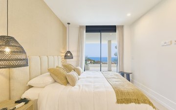 Property slide 22