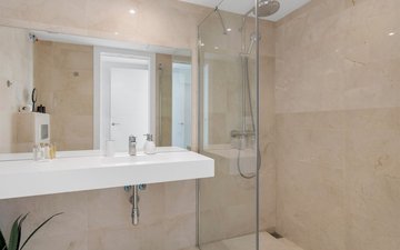 Property slide 22