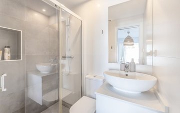 Property slide 19