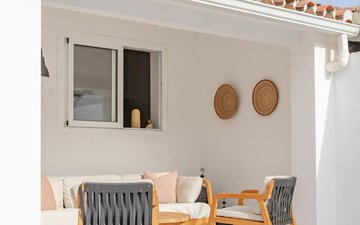 Property slide 25