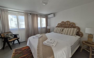 Property slide 42