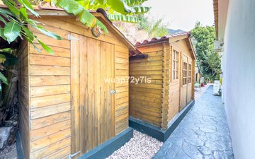 Property slide 70