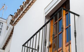Property slide 17
