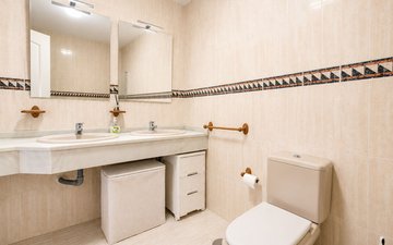 Property slide 18