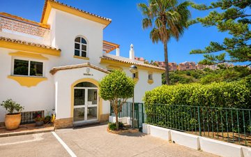 Property slide 19