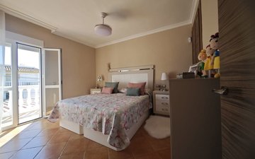Property slide 20
